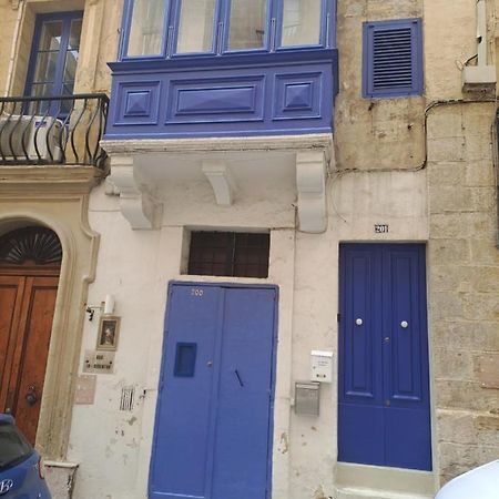 2 Bedroom Apartment In The Centre Of Valletta Exterior foto